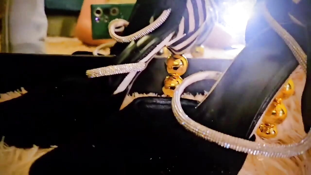 heels - Video von FelicitaSweet Cam-Model