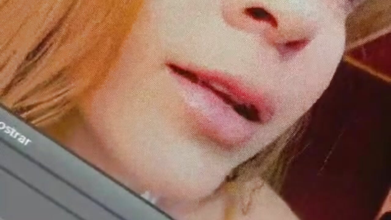 Would you like a kiss from me? — filmik FelicitaSweet, modela(-lki) na kamerkach