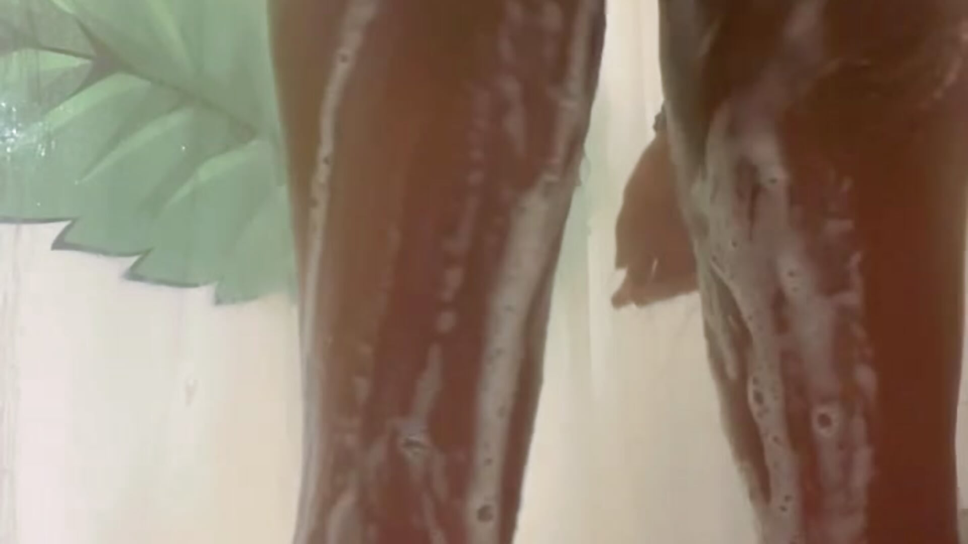 Bubbles - video by lakeshaaa cam model