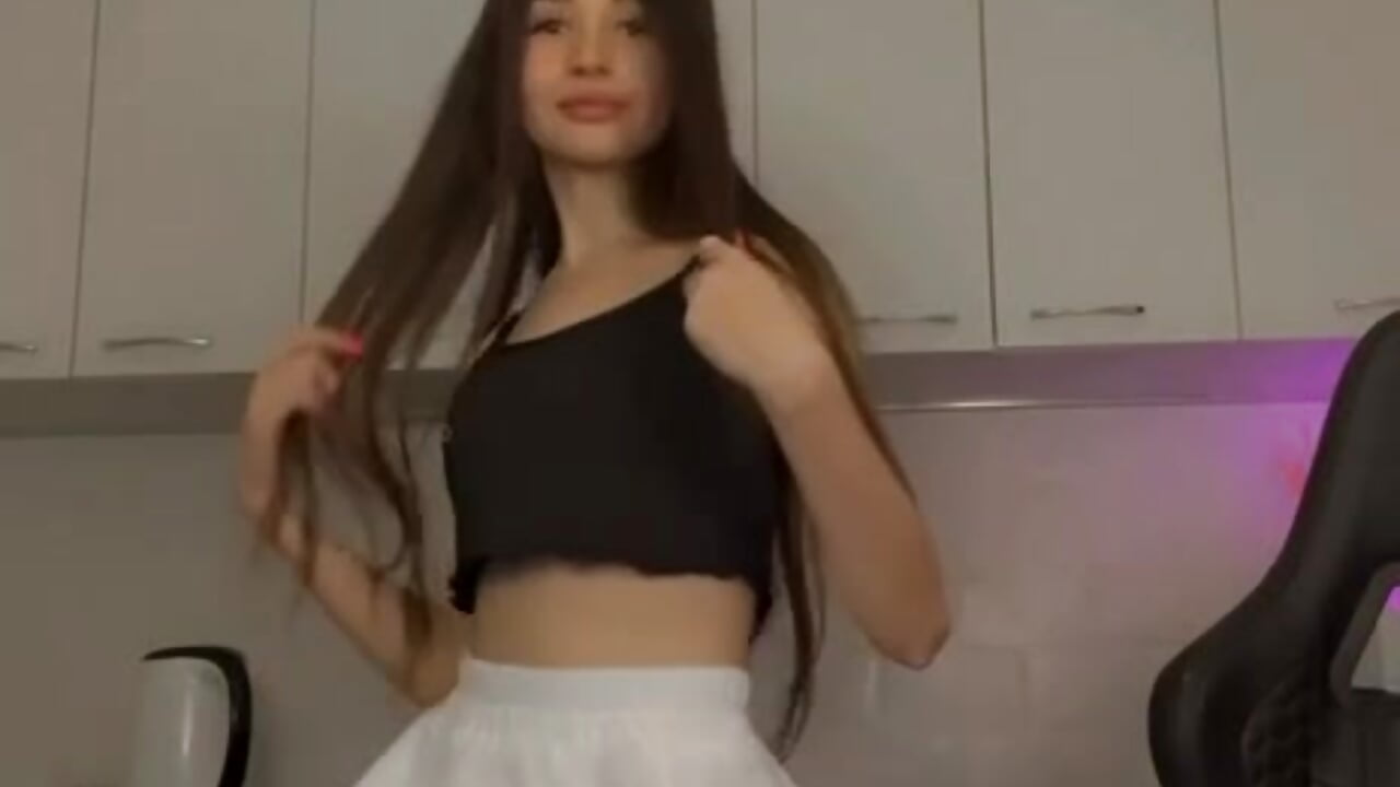 😇😇 - video by Kami_lovely cam model