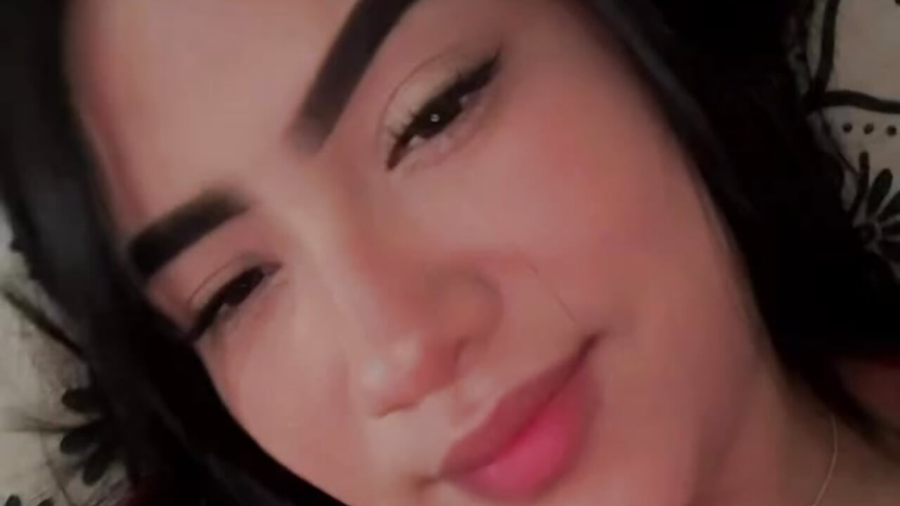 ♥ - vídeo de la modelo de cam Lia_Guzman