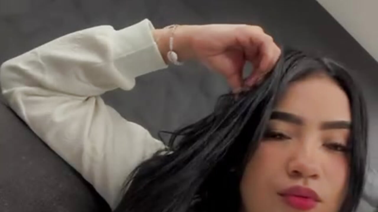 💕 - vídeo de Lia_Guzman modelo de câmara