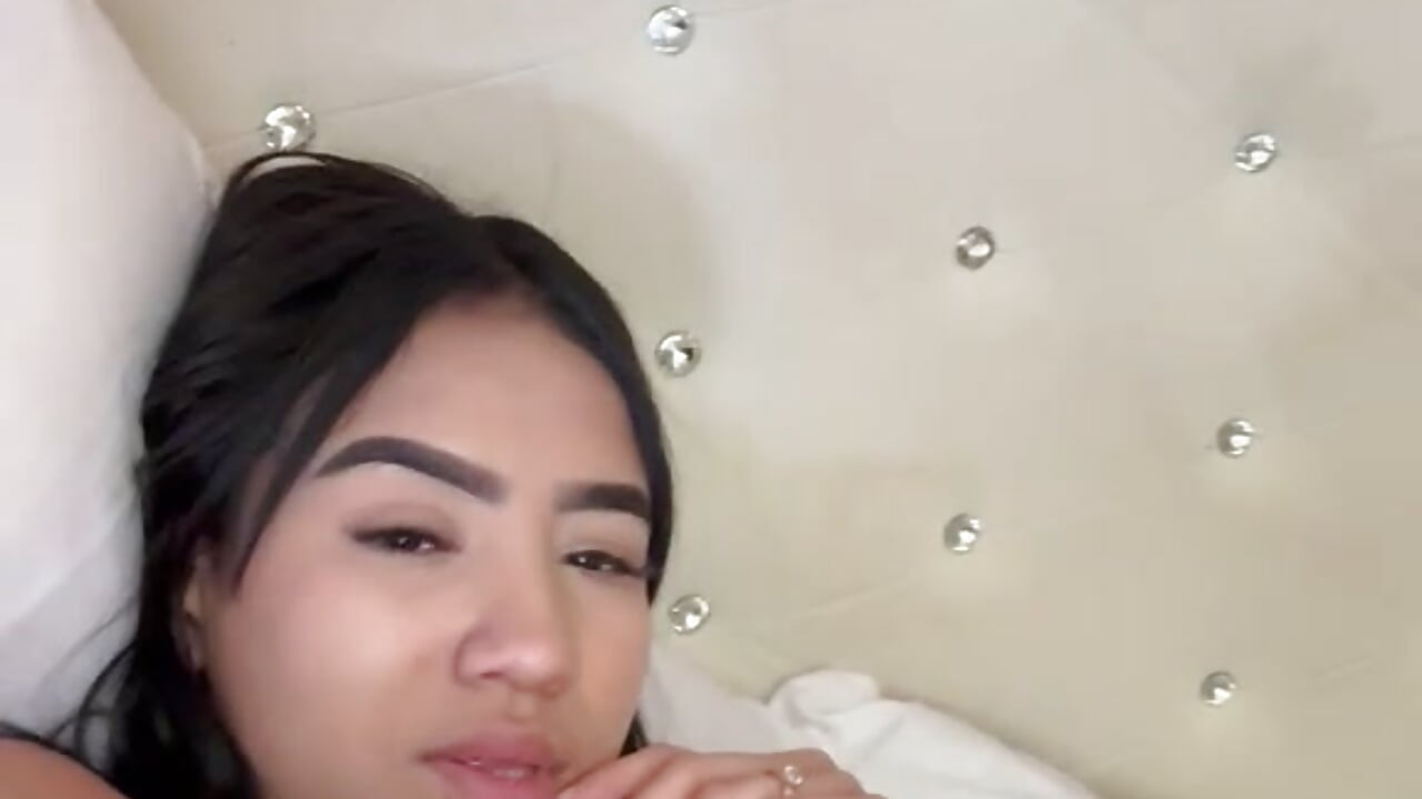 🫦🥰😈 - video av Lia_Guzman cam-modell