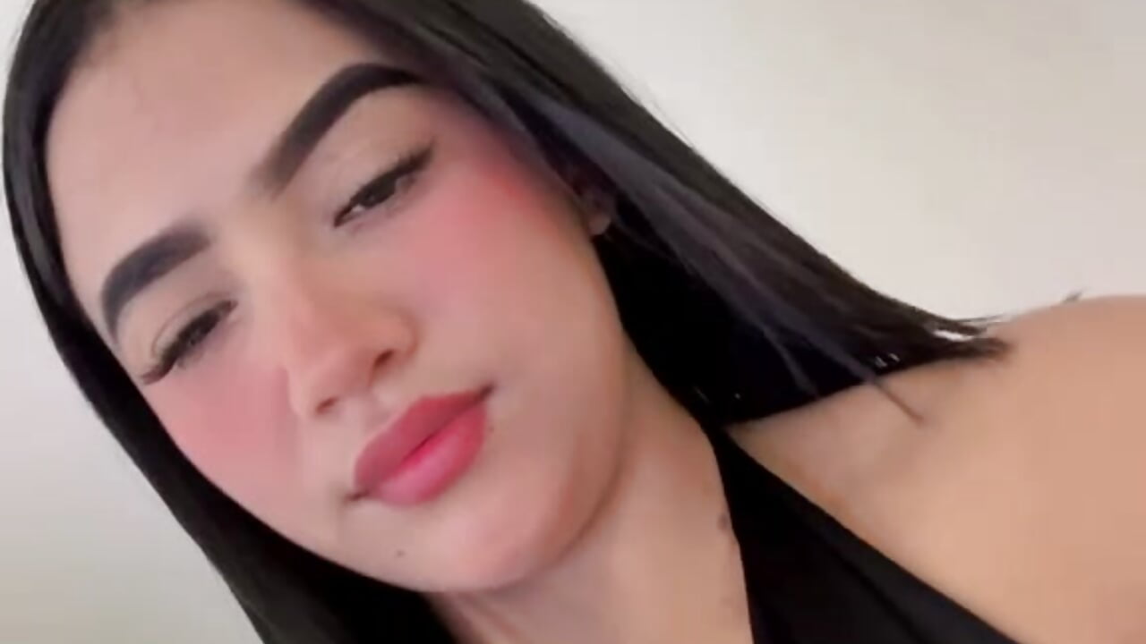 ♥ - video by Lia_Guzman cam model