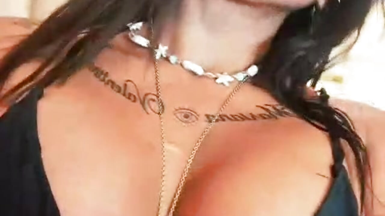 enjoy my love - video av SamiiBigboobs cam-modell