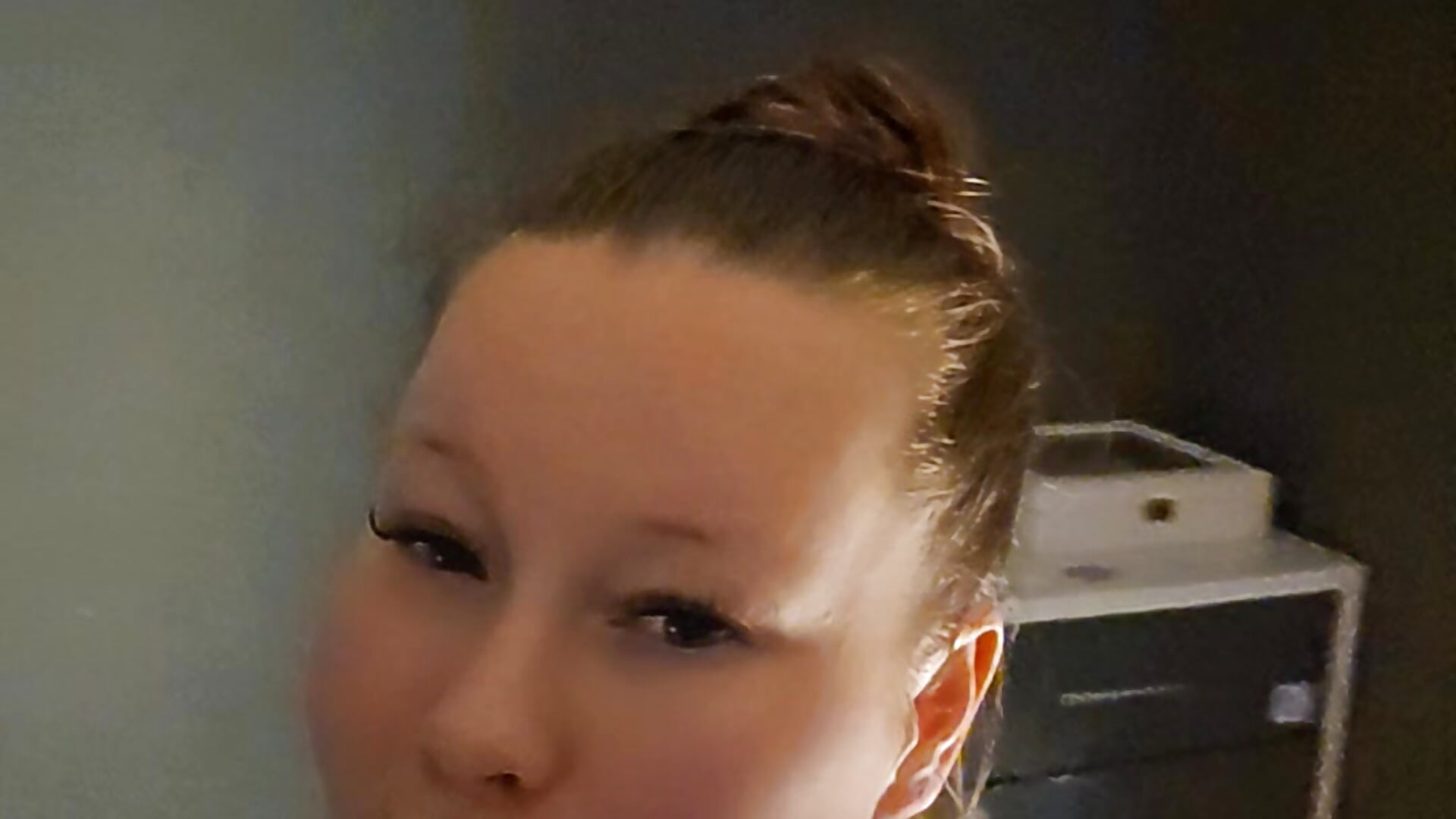 1000023943 – video af brooklyn_bombshell