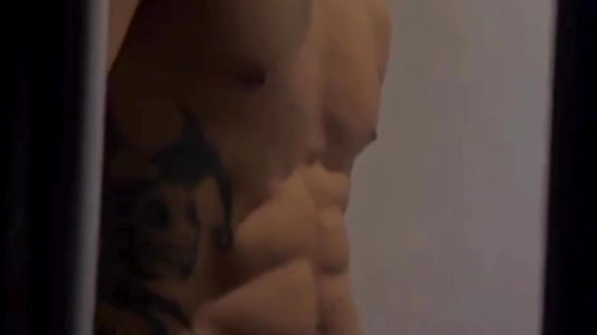 A bit of me - video by JhoanLeandro cam model