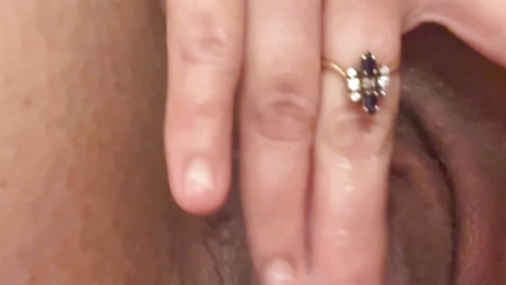 D1D02559-E8AC-41BE-B4A3-61E167268EF3 - video di laarti modella di cam