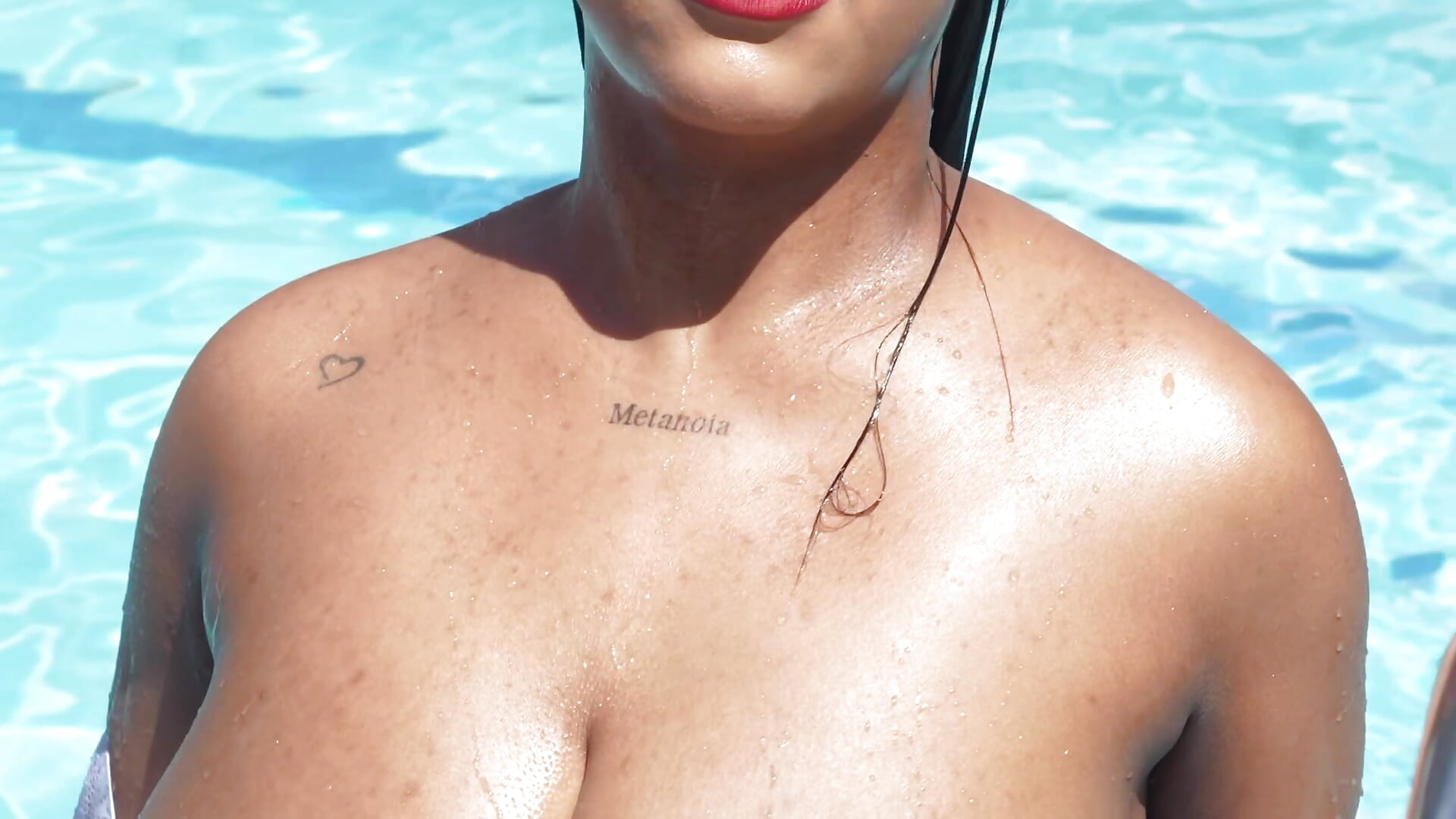 SHAKE BOOBS 😈 - vídeo de Alexa_candy18 modelo de câmara