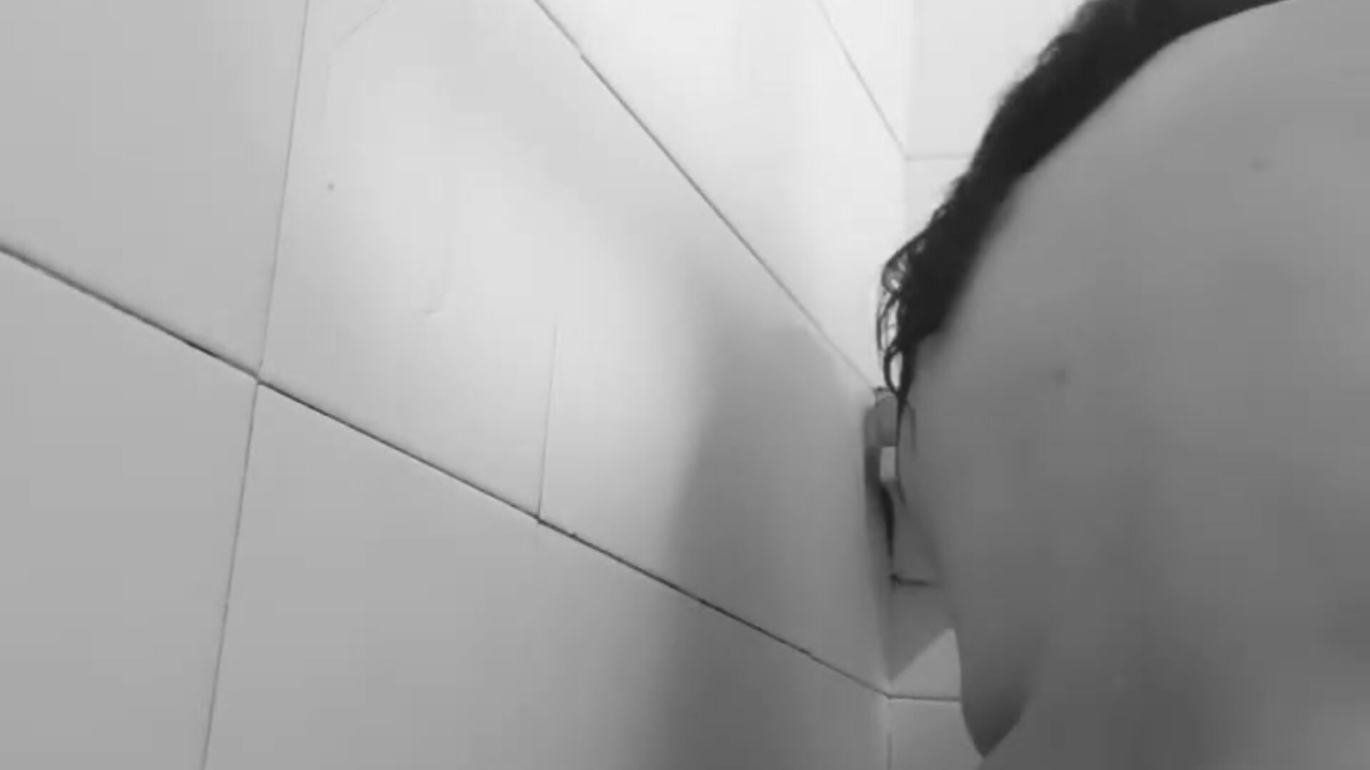 Can you come to tell me if it is well bathed, Love? - video by Alexaamoon_ cam model