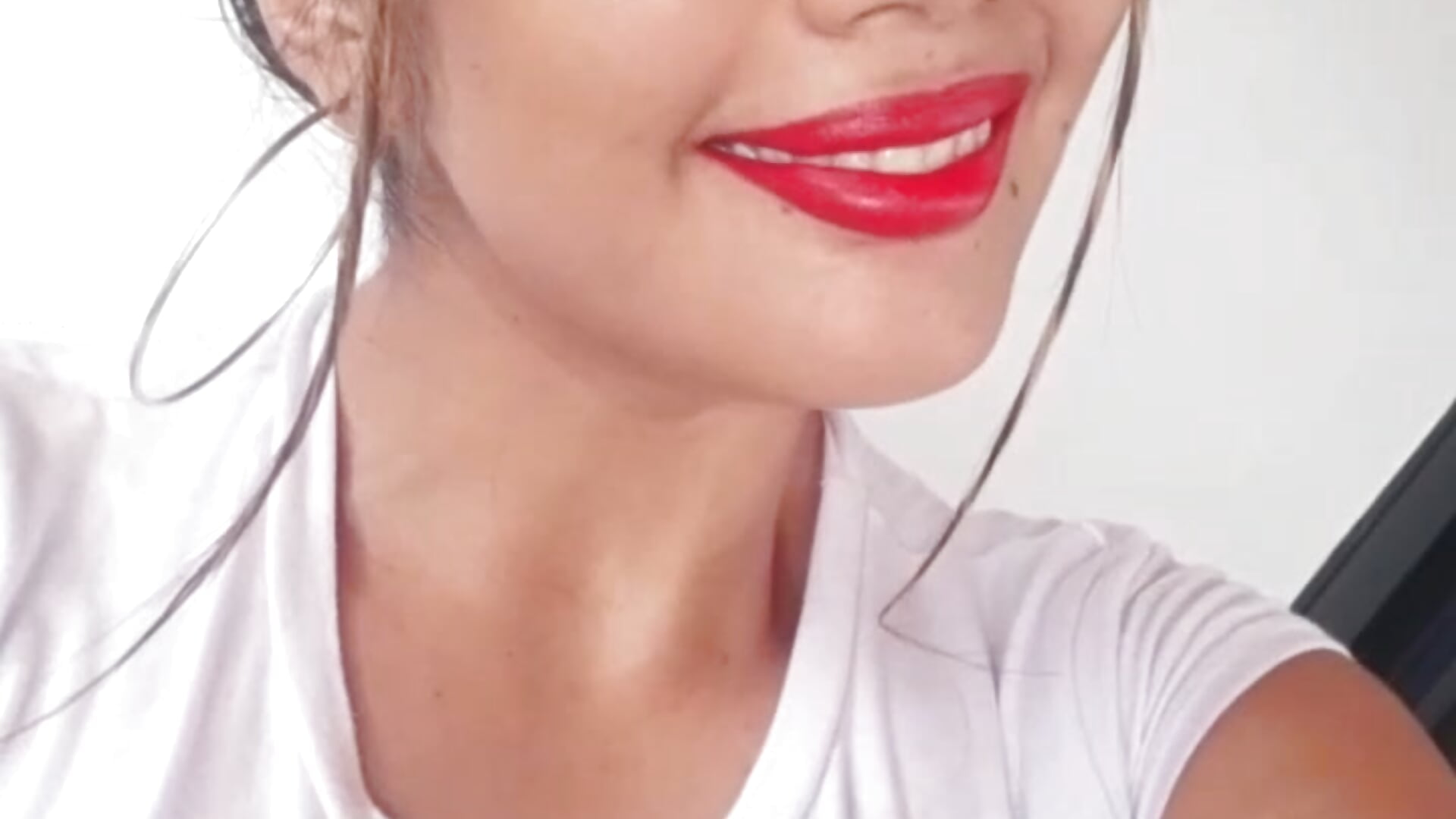 Me :) - video by Violetta_0 cam model