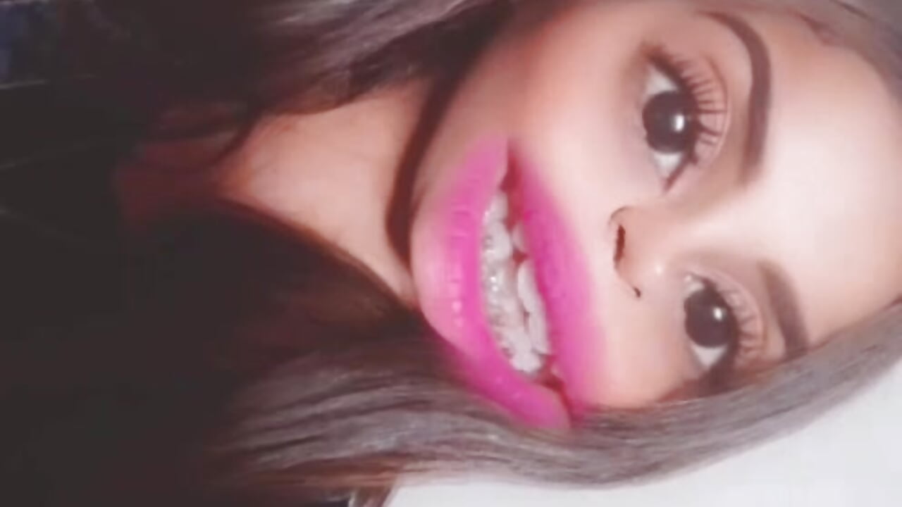 crazy things hahaha ❤❤ - video by Violetta_0 cam model