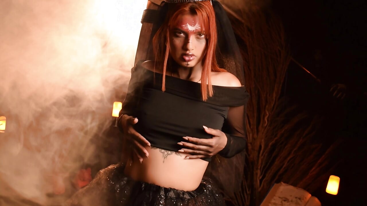 Spooky Halloween 2026 👻 - video by PamelaAddams_ cam model