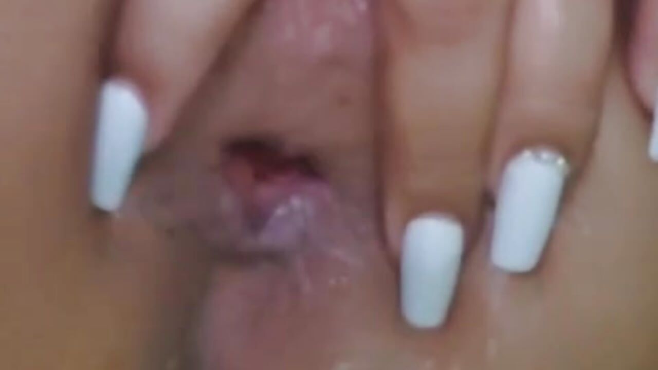 finger in ass squirt