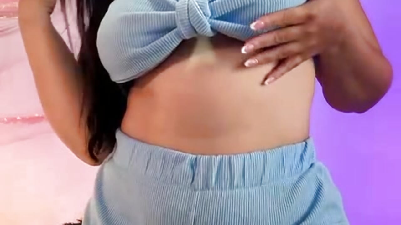 I can't have this clothes today, I'm so hot to be dressed - βίντεο μοντέλου Sofii_Lopezz