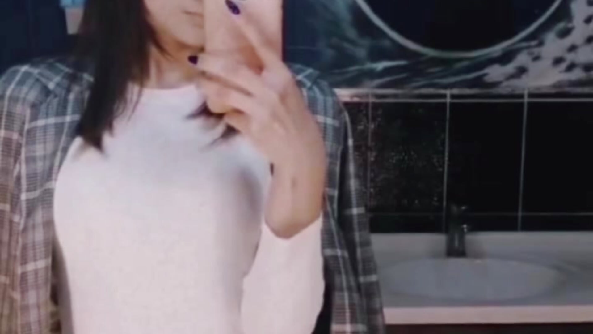 hi here! - فيديو من RoyalDessertt موديل الكام