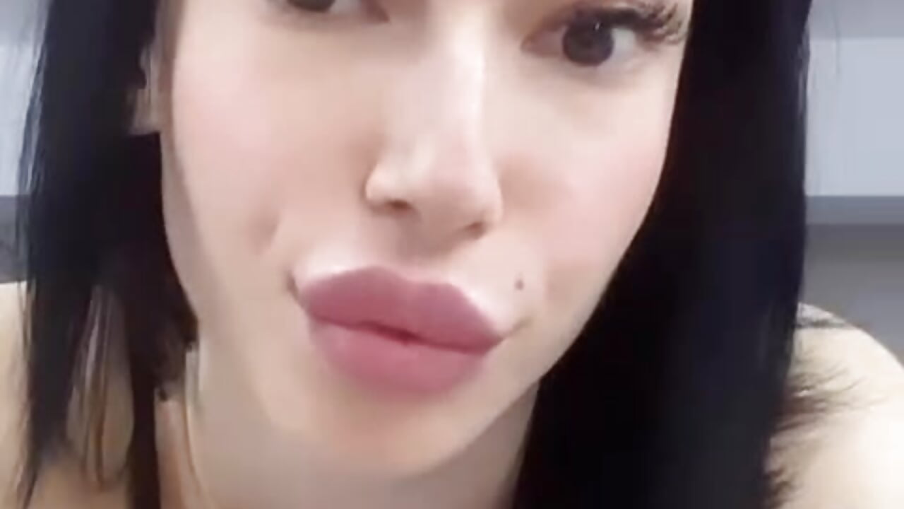 😘💋 - Celine_Roxelle 캠 모델의 동영상