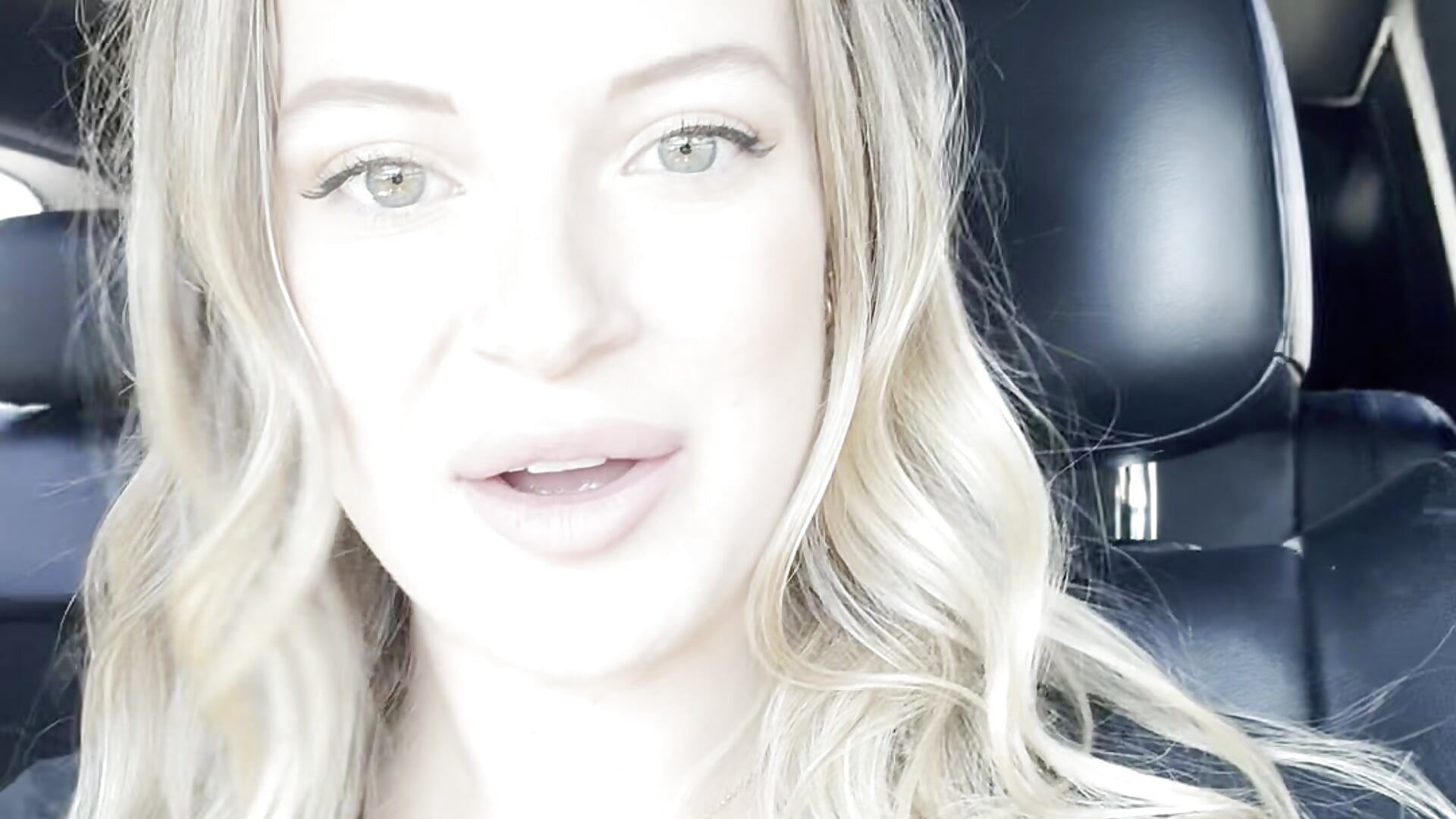 Tease😈 - video by rileydepp cam model