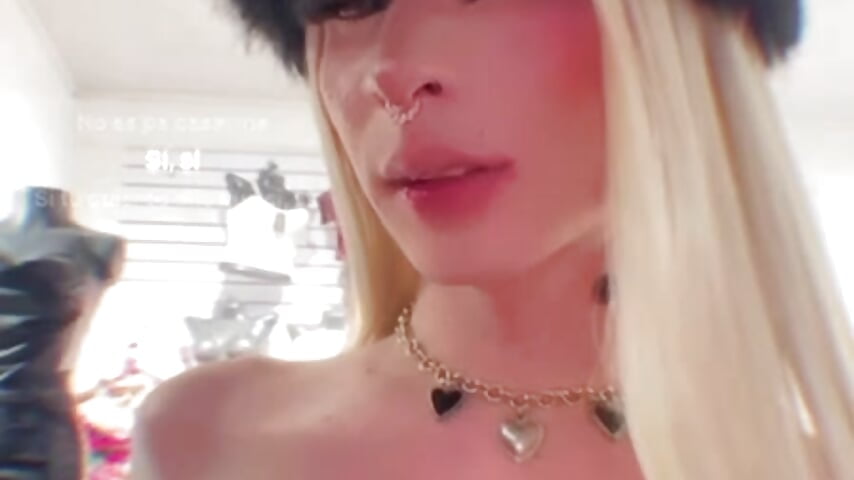<3 - video van Irina_milkmaid cam-model