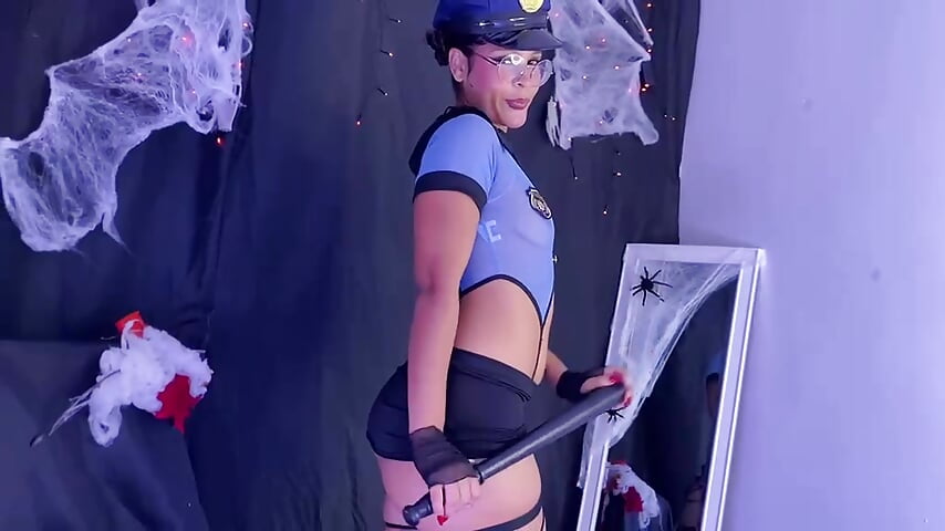 Are you ready to immerse yourself in a world of sophistication and hot fun?🔥 - Video von IVISBOUNCYASS