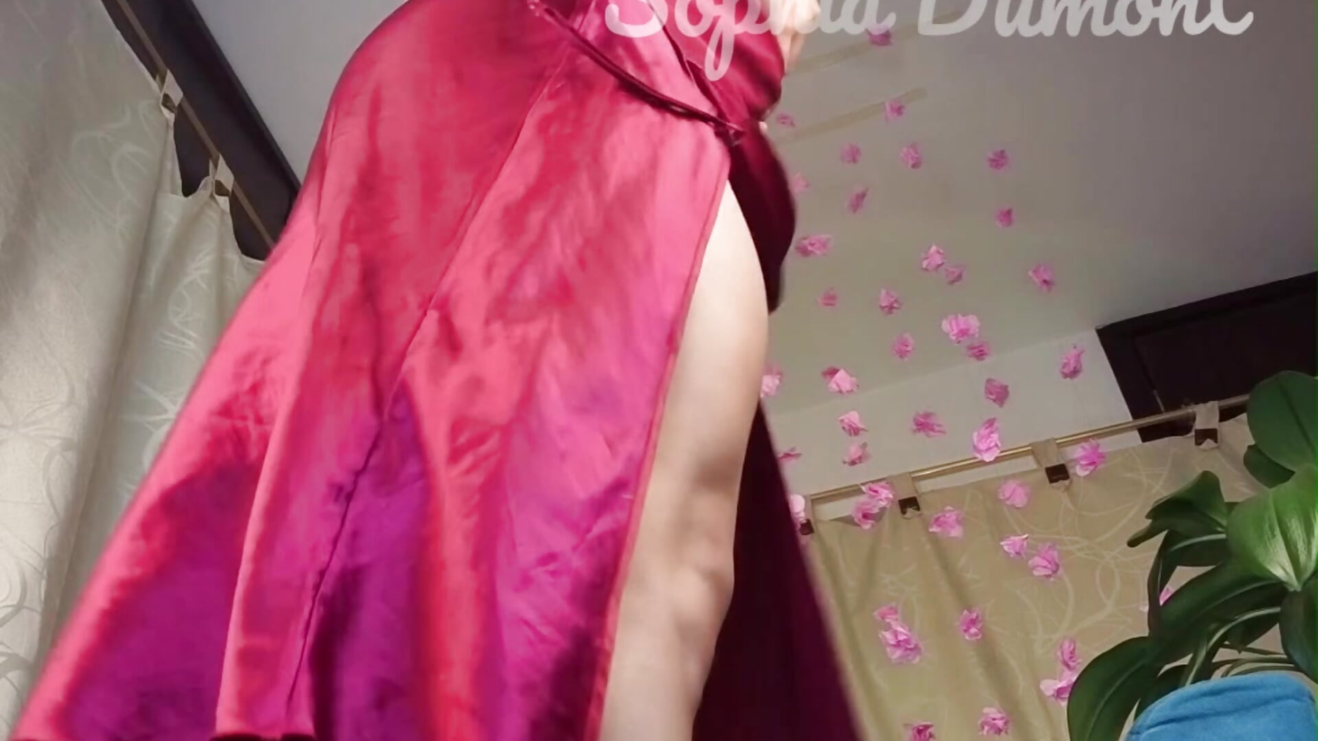 I'll put my beautiful ass on u - Video von sophia_dumont Cam-Model