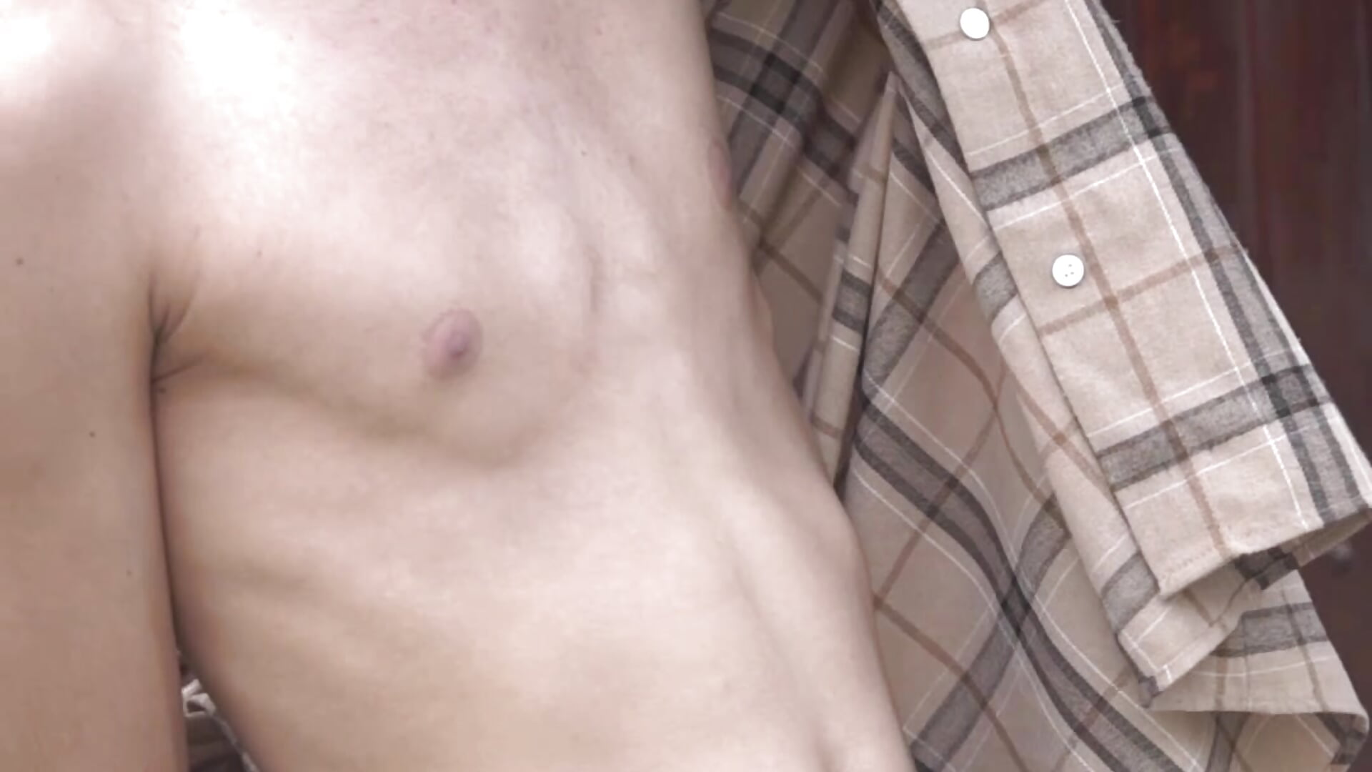 oil in my chest! - NovaaWheler 캠 모델의 동영상