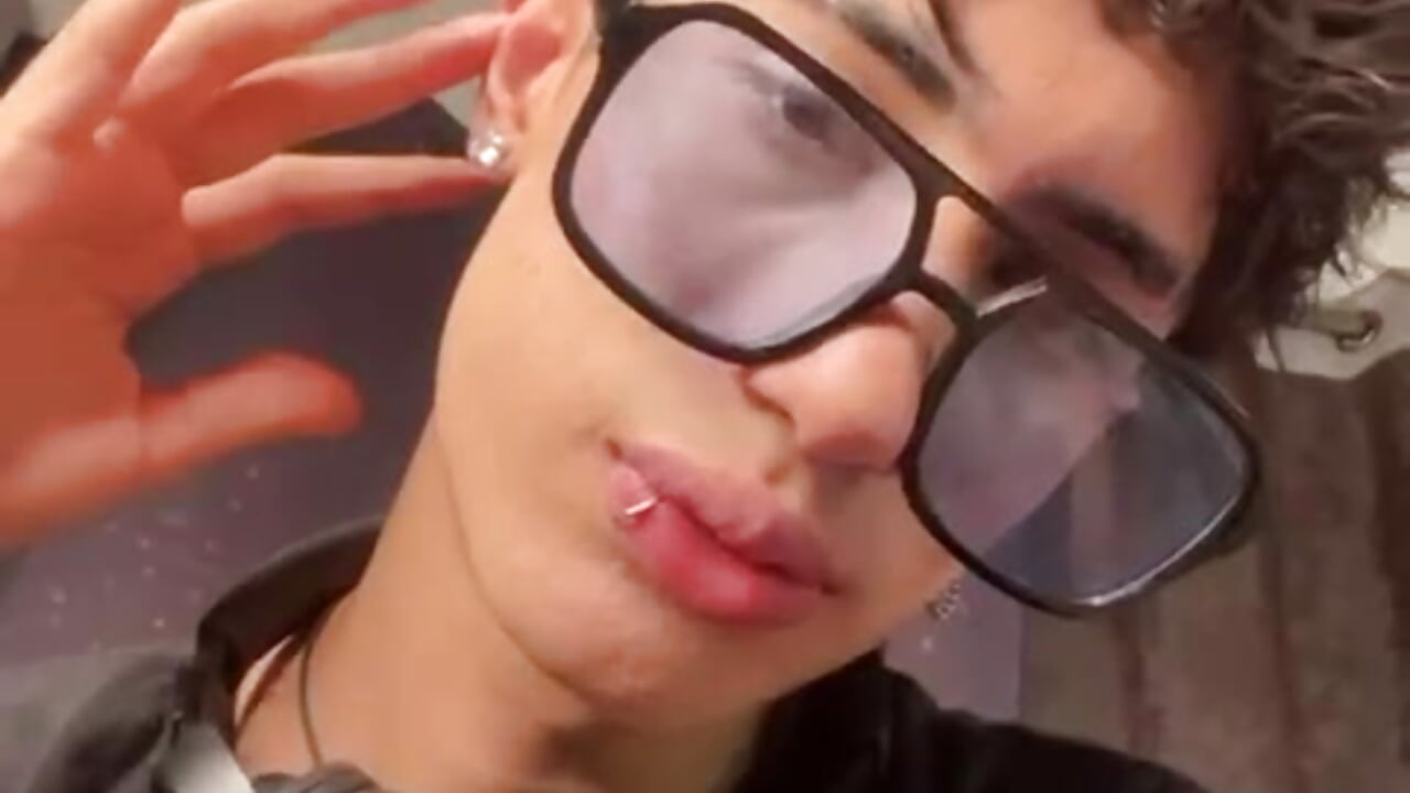 Myself - NovaaWheler 캠 모델의 동영상