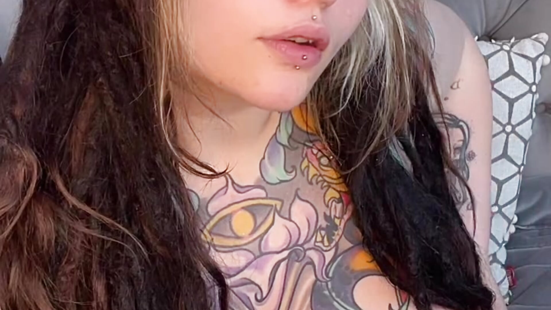 Alll naked dildo fuck 💦✨ look into my eyes 👀