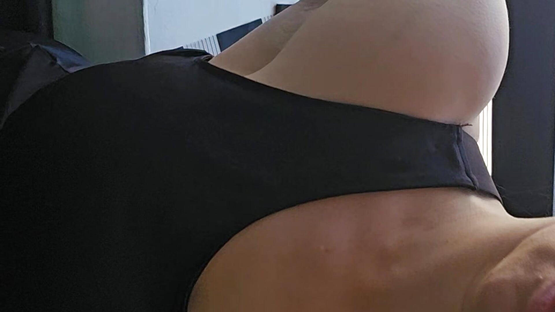 Look on my 💪, he is biggest your... - סרטון של FetishLady89, דוגמן/ית מצלמה