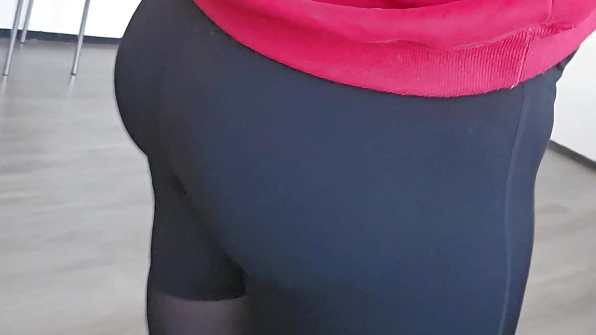 After sport, all wet and.....I kinw, you dream sniff my sweat 💪 - vídeo de FetishLady89 modelo de câmara