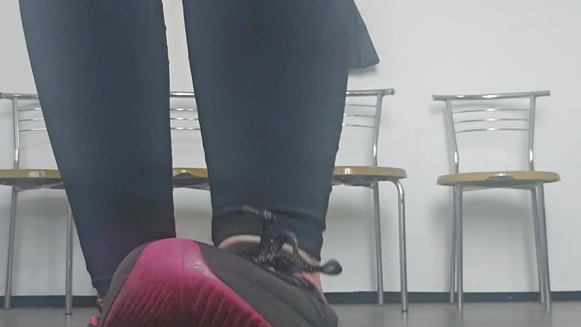 Trampling - video by FetishLady89 cam model