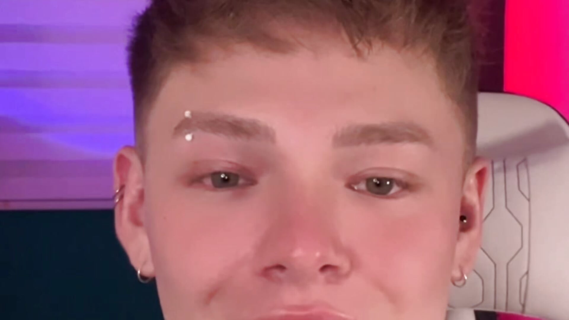 Nice to meet u, I’m Angel 🪽 - video by Angel_Montiell cam model