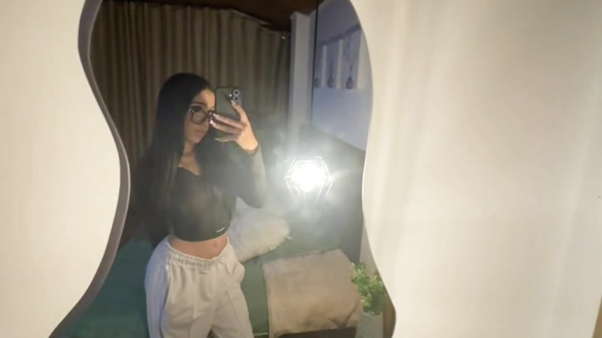 👅💦 - video by melissa_becraft cam model