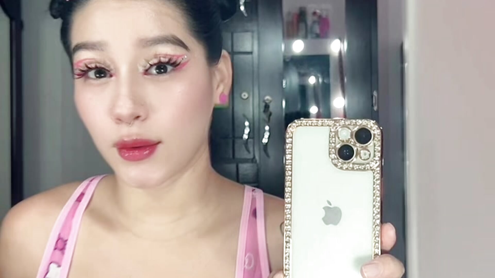 ✨ - video by Abbiee_8 cam model