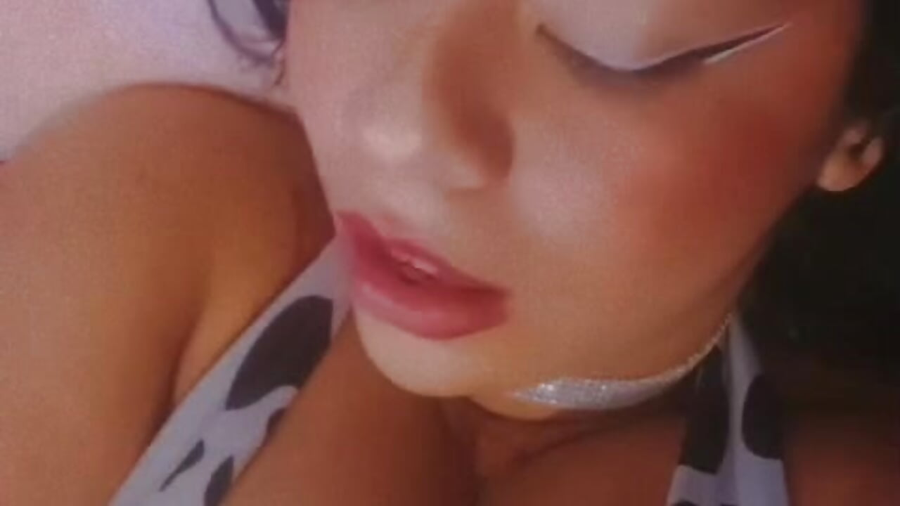 just like have fun!!!😈👾 - Vídeo de lauravince, modelo de vídeos