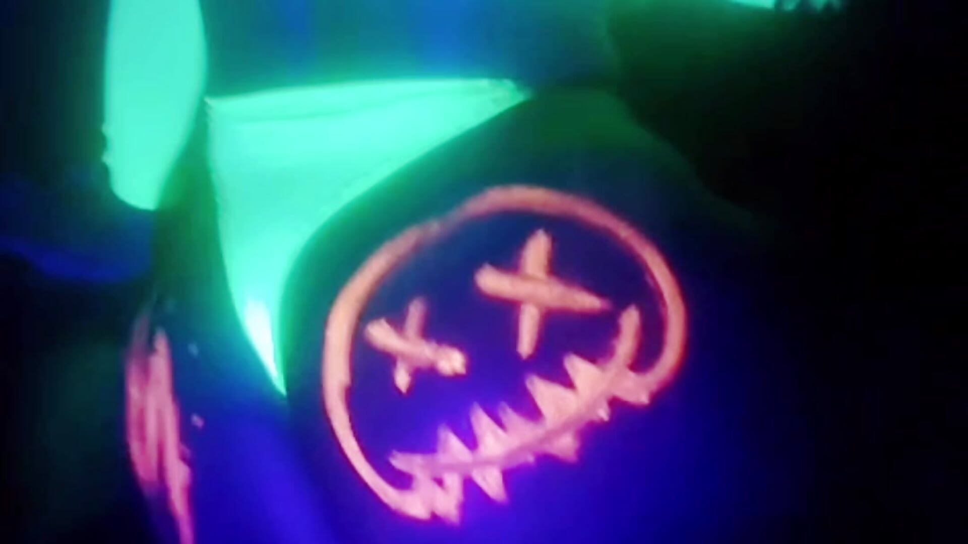 So quem me viu aprontando aqui, vai lembrar como essa noite foi gostosa 😏 - video av dianagolley420 cam model