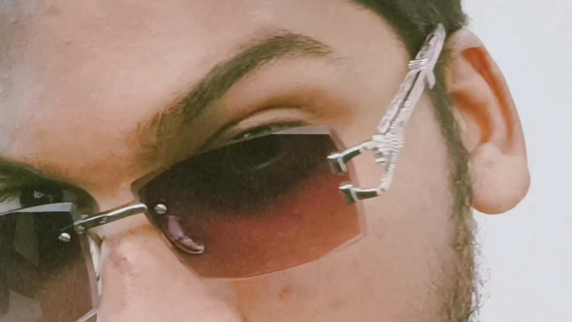 e2cc826c-c530-47c1-977c-a5e2d345f7e3-1_all_18158 - video của người mẫu cam Dicky_duck21