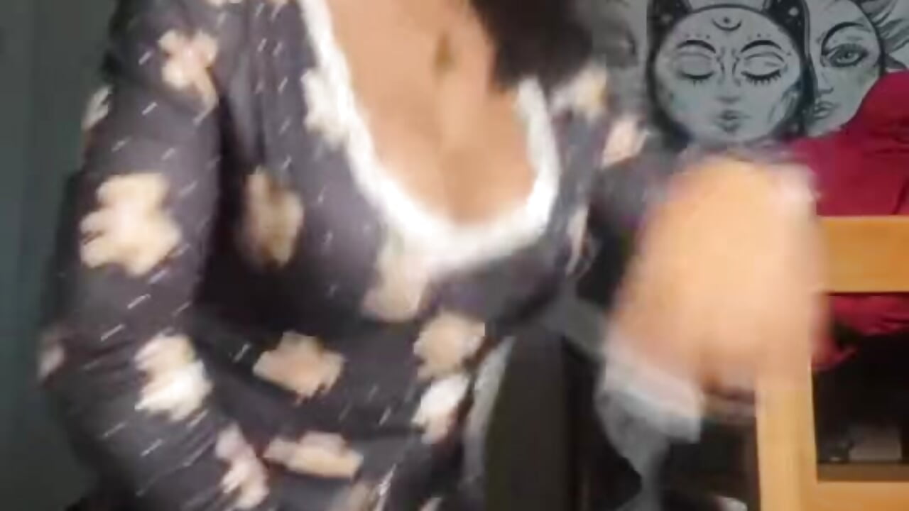 Make it clap🍑 - video by lifeoftt_18xx cam model