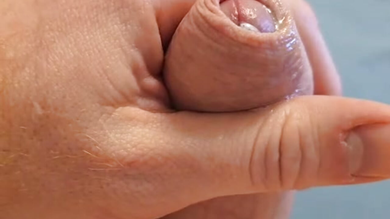 Close up pre’cum - clip cu FireMannM