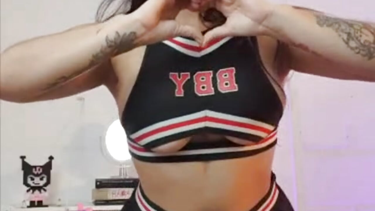 Cheerleader mode ON - Vídeo de Nyx_Blackmoon, modelo de vídeos