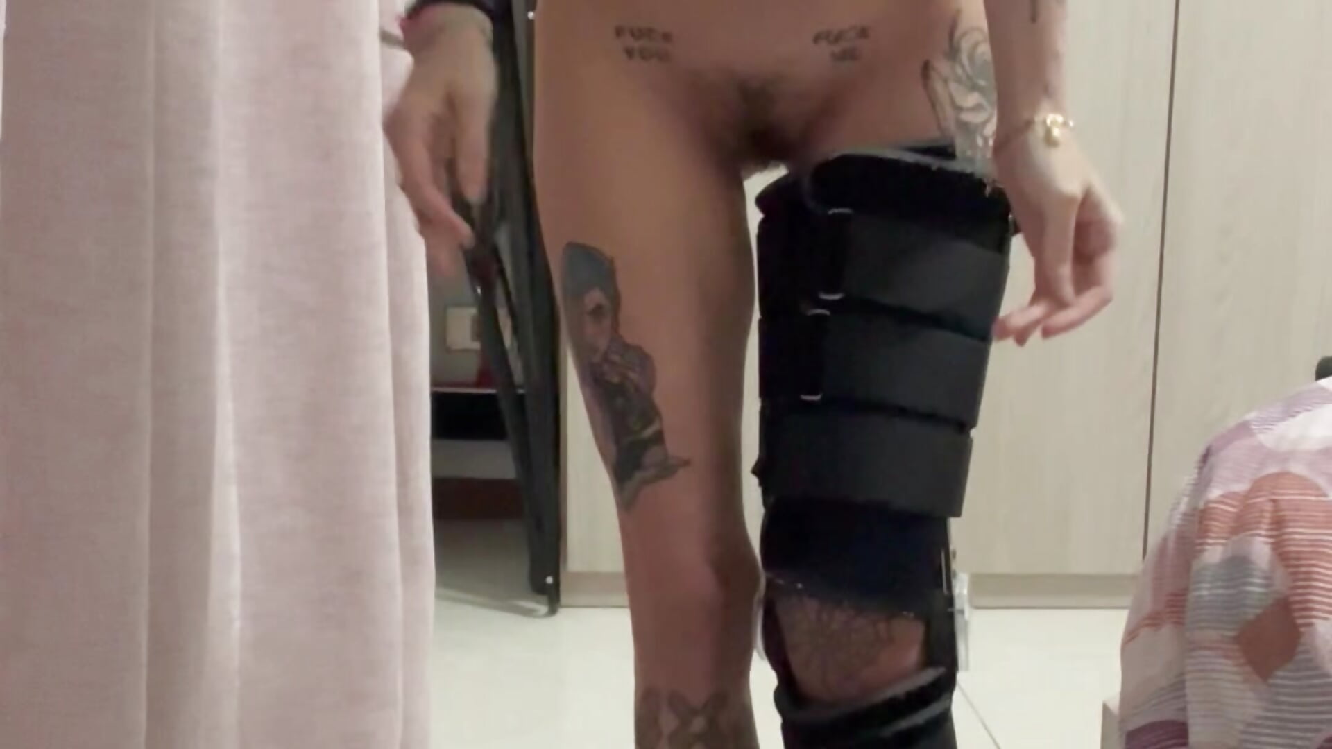 Spogliarello (non depilata) ✨🩷🫶🏻 - clip cu Lilcutie100 model videochat