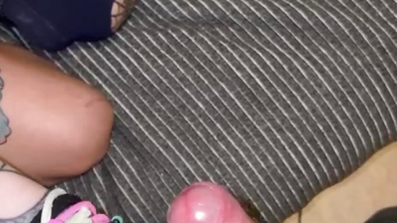 Sculaccio il cazzo di Dom - відео від вебкаммоделі Lilcutie100