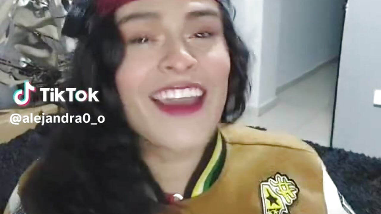 🥰Besame😘 – video od webkamerové modelky Mis_Meghan