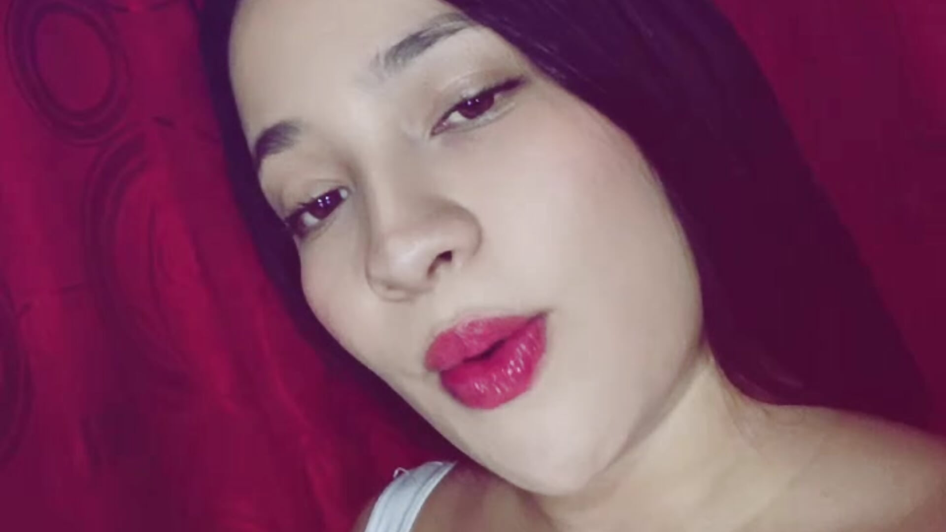 63398 - video by CARLOTA-hpt31 cam model