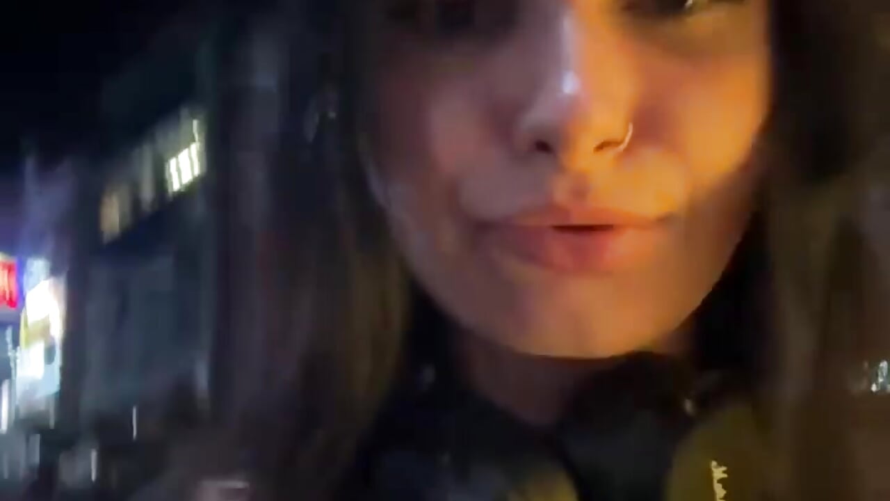 [26 Aug 23:54] Public Show - lunalovelee 캠 모델의 동영상