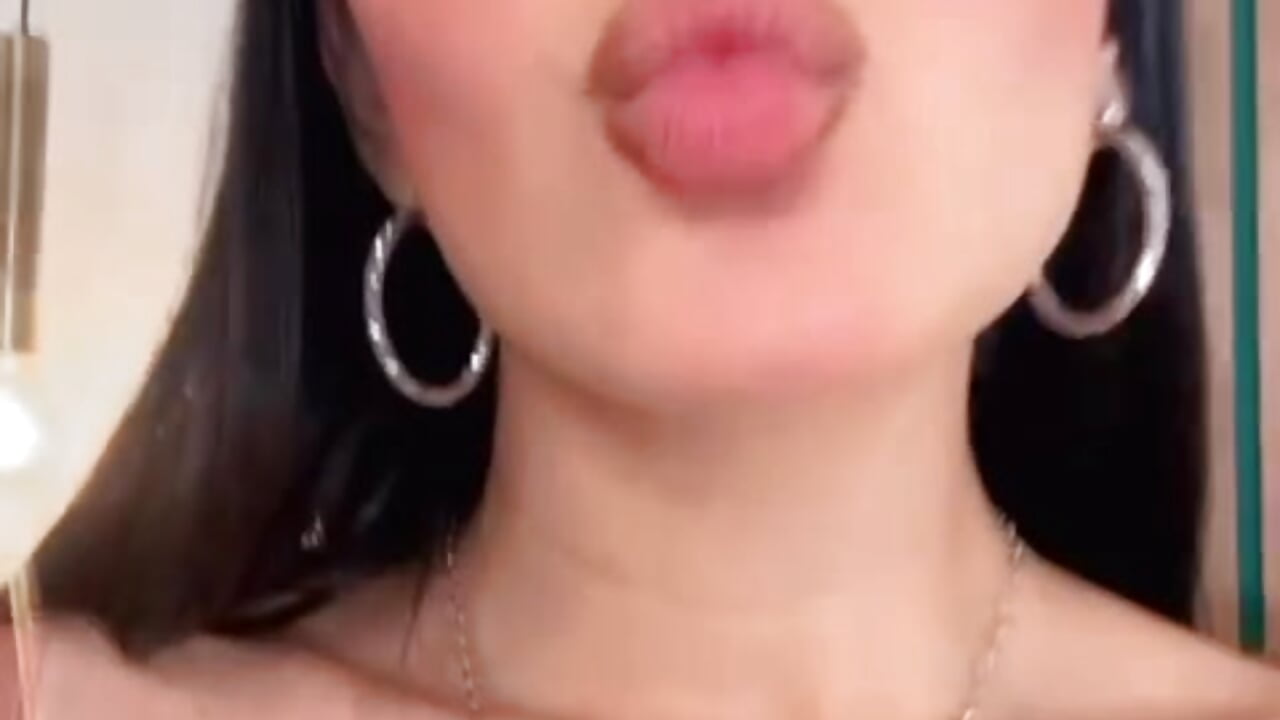 kissme - video by KenyaCopper cam model