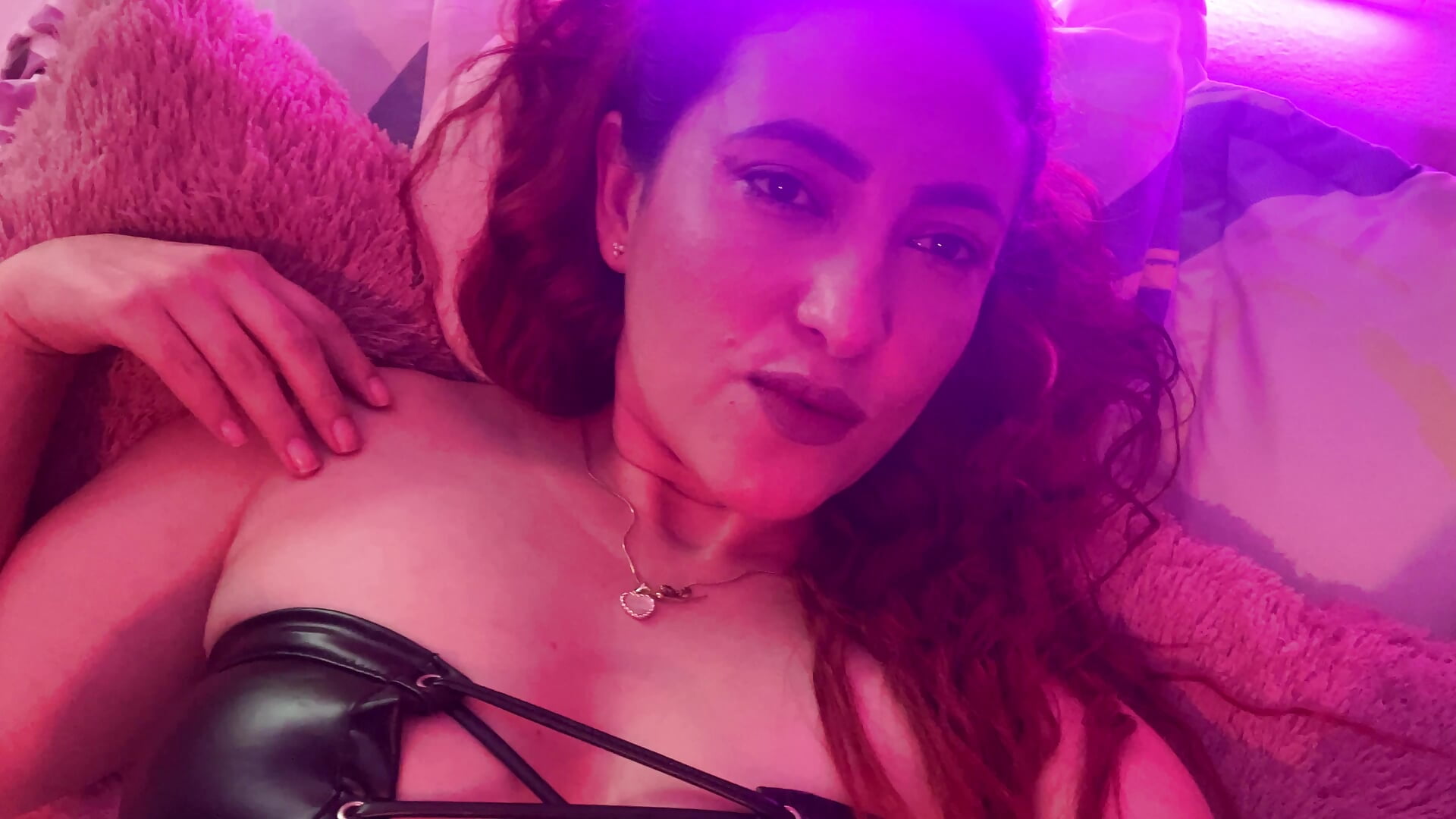 ❤️‍🔥 - video by PamelaBliss cam model
