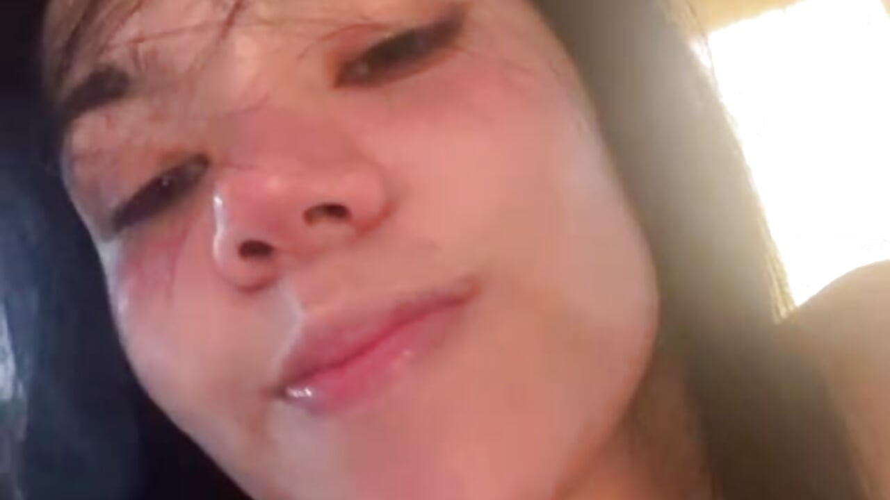 besitos/ kiss - video by Melon-000 cam model