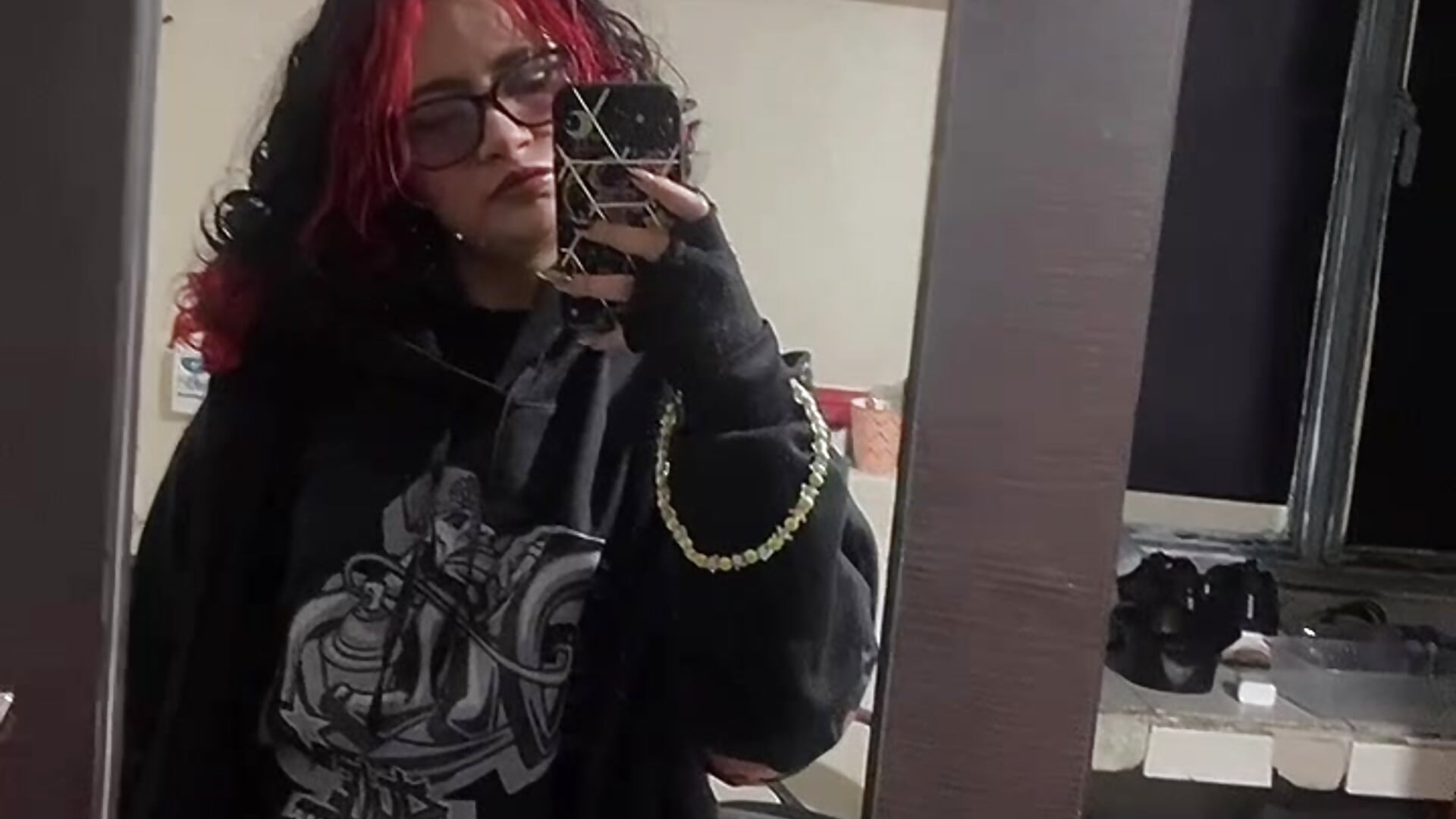 Just wanna say Hi - video by kristen_tay cam model