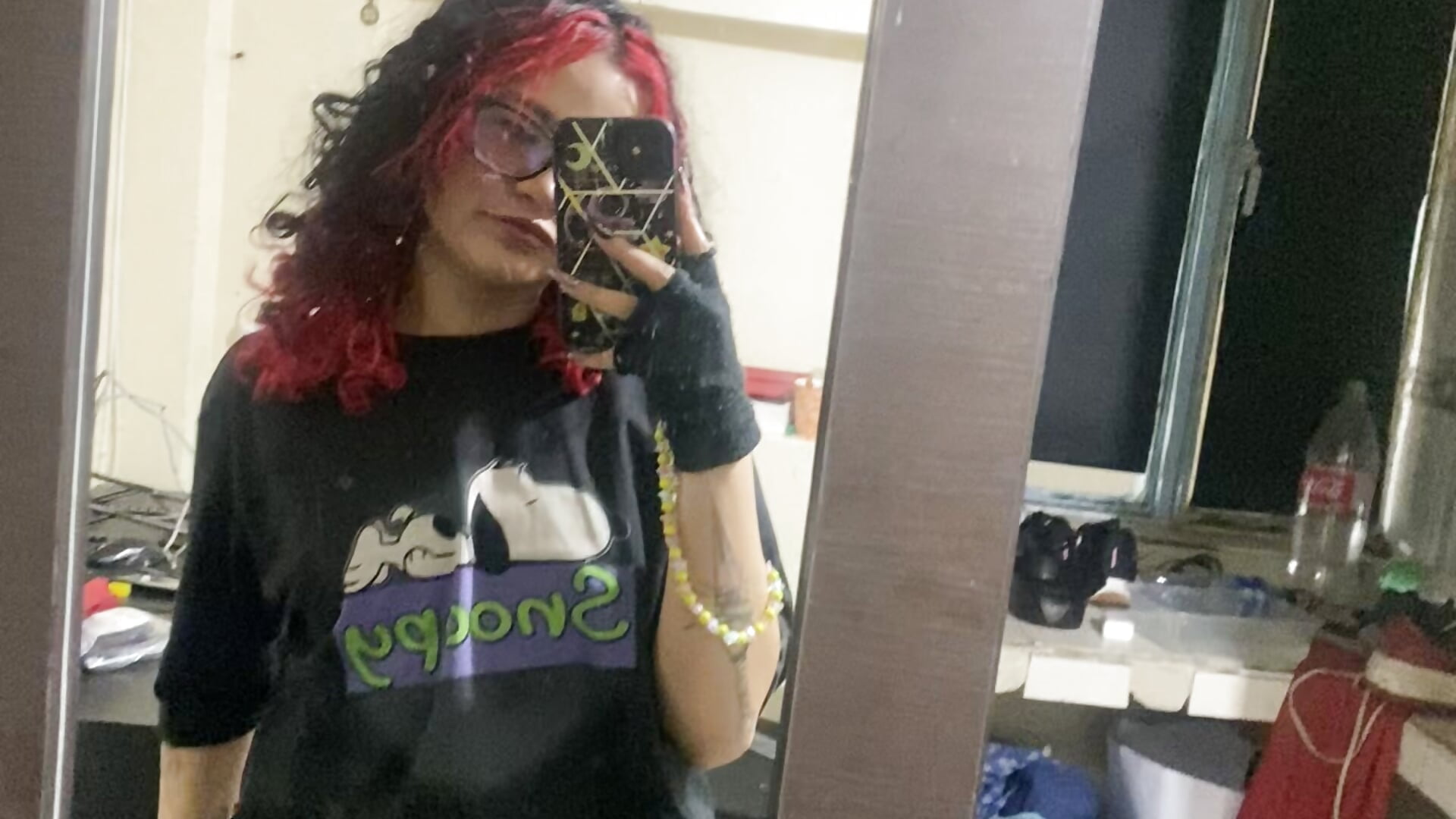 Outside here - video by kristen_tay cam model